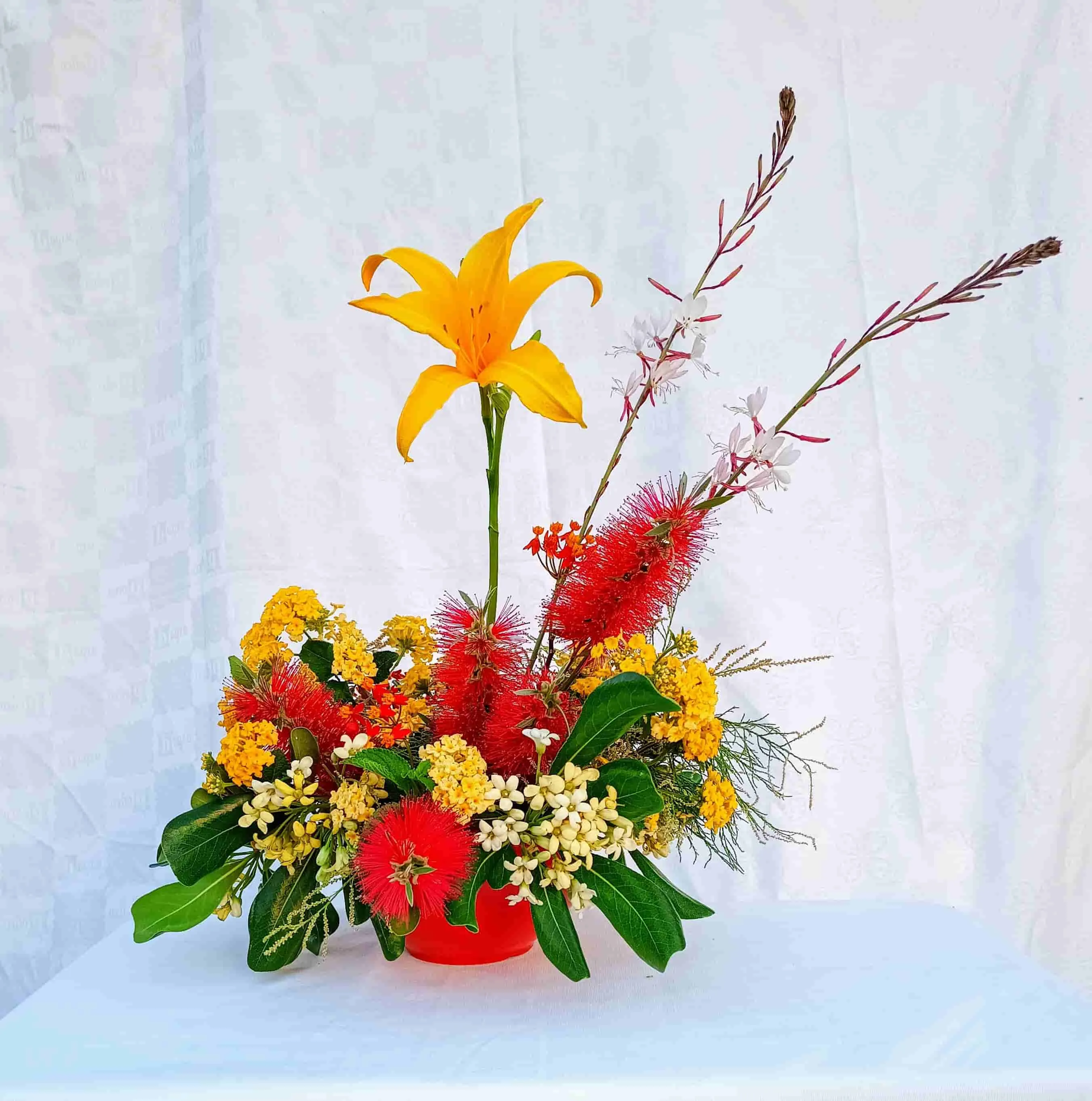 Centro de mesa Rojo y Amarillo